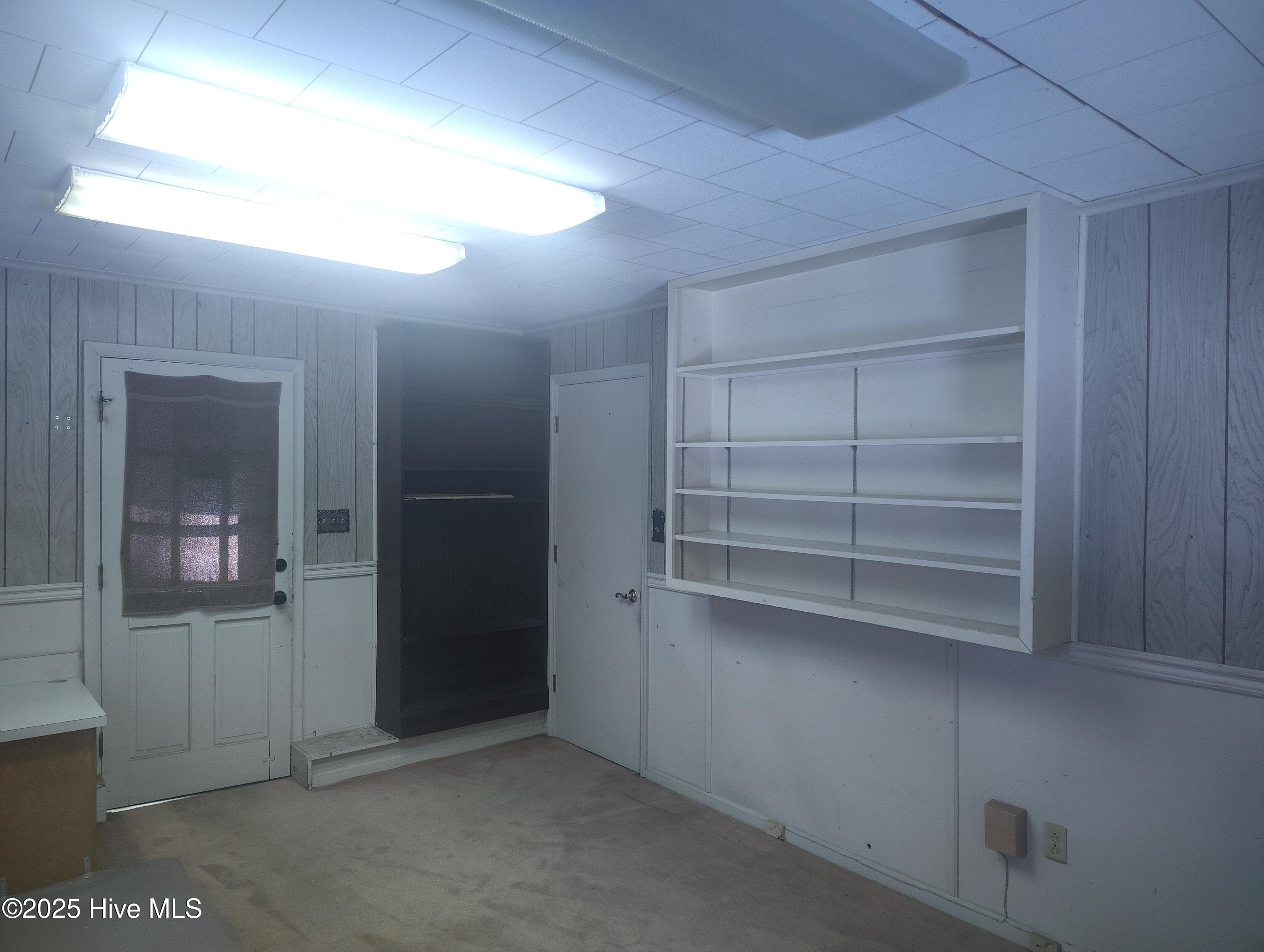 100536535 | Photo 36