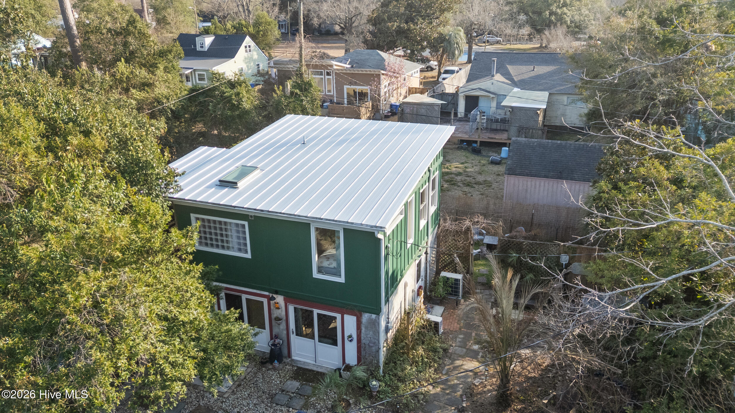 100559586 | Photo 37