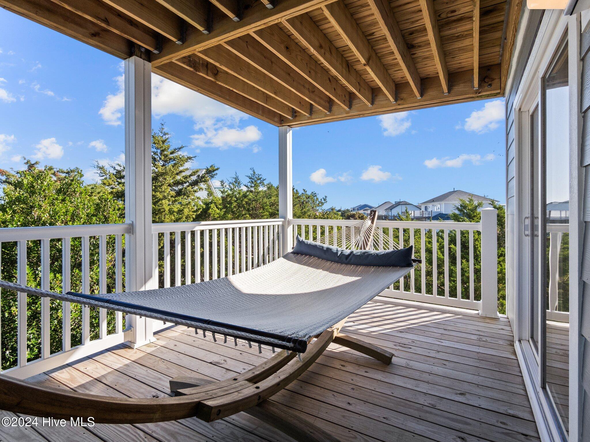 100555573 | Photo 31