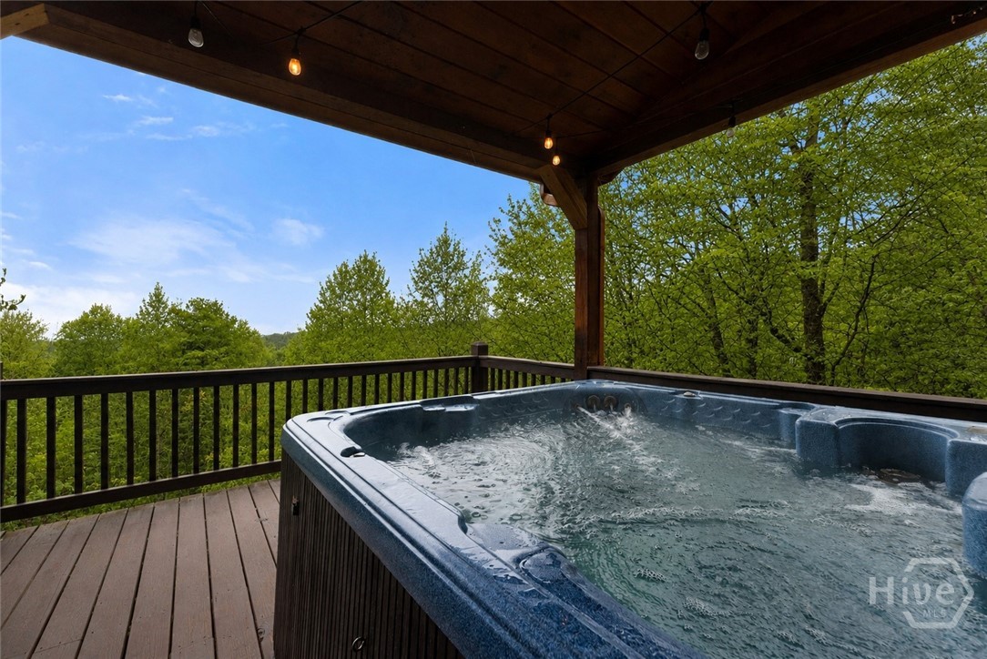 437 Spruce Circle