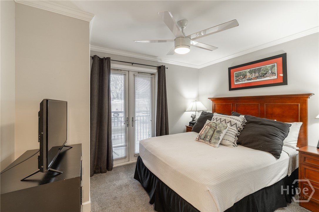 250 W Broad Street 207