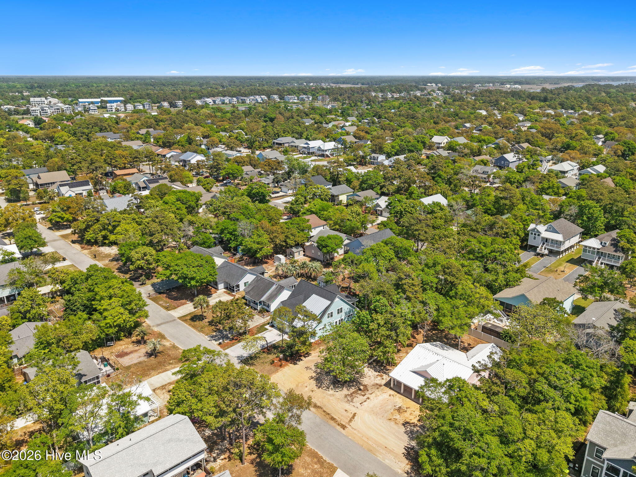 100546665 | Photo 76