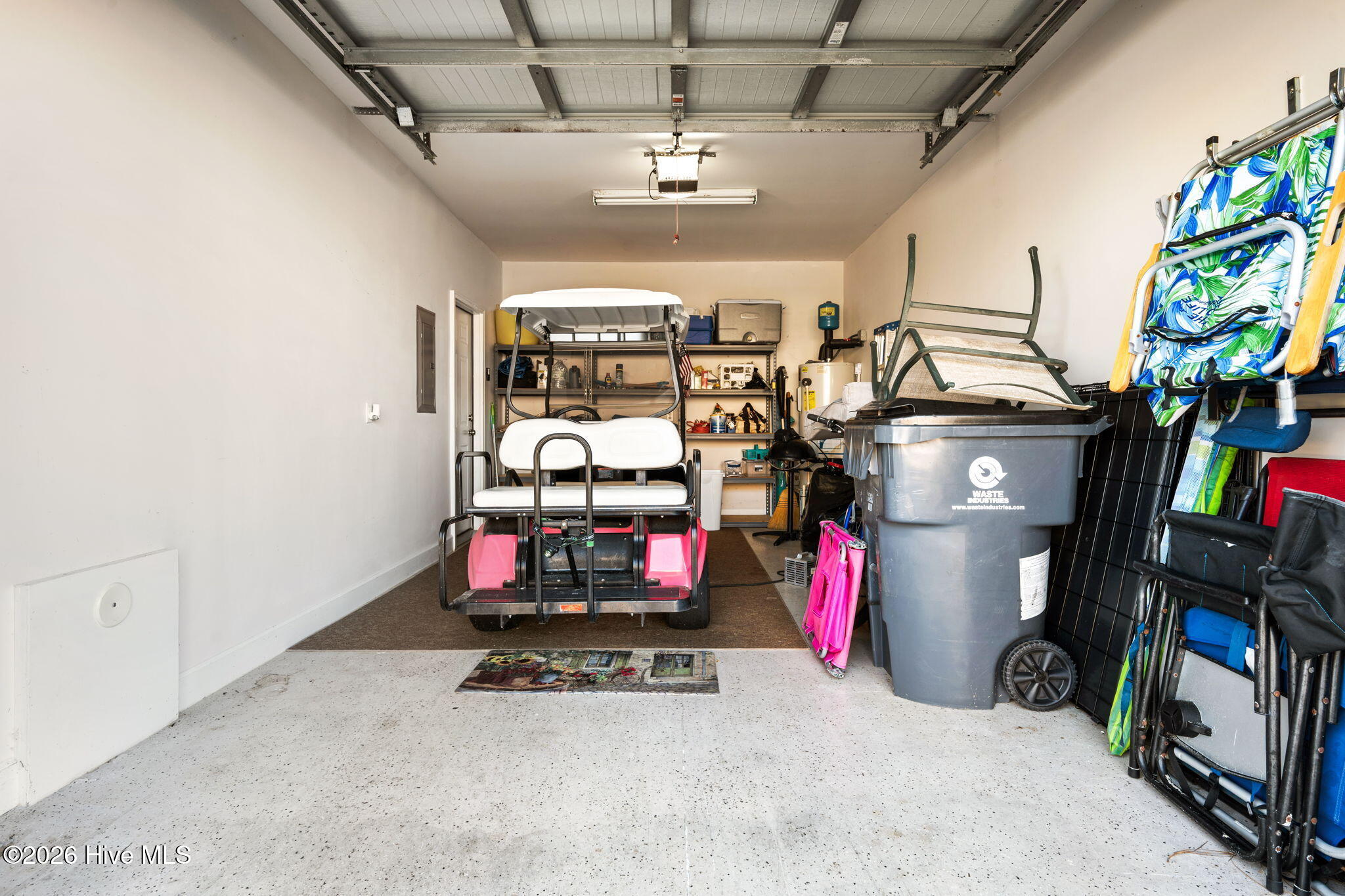 100558901 | Photo 35