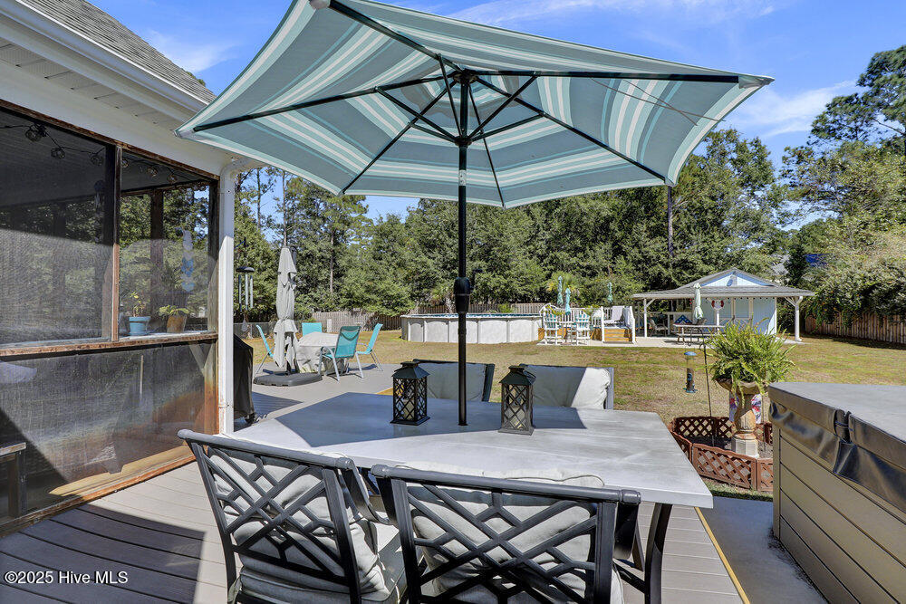 100548530 | Photo 34