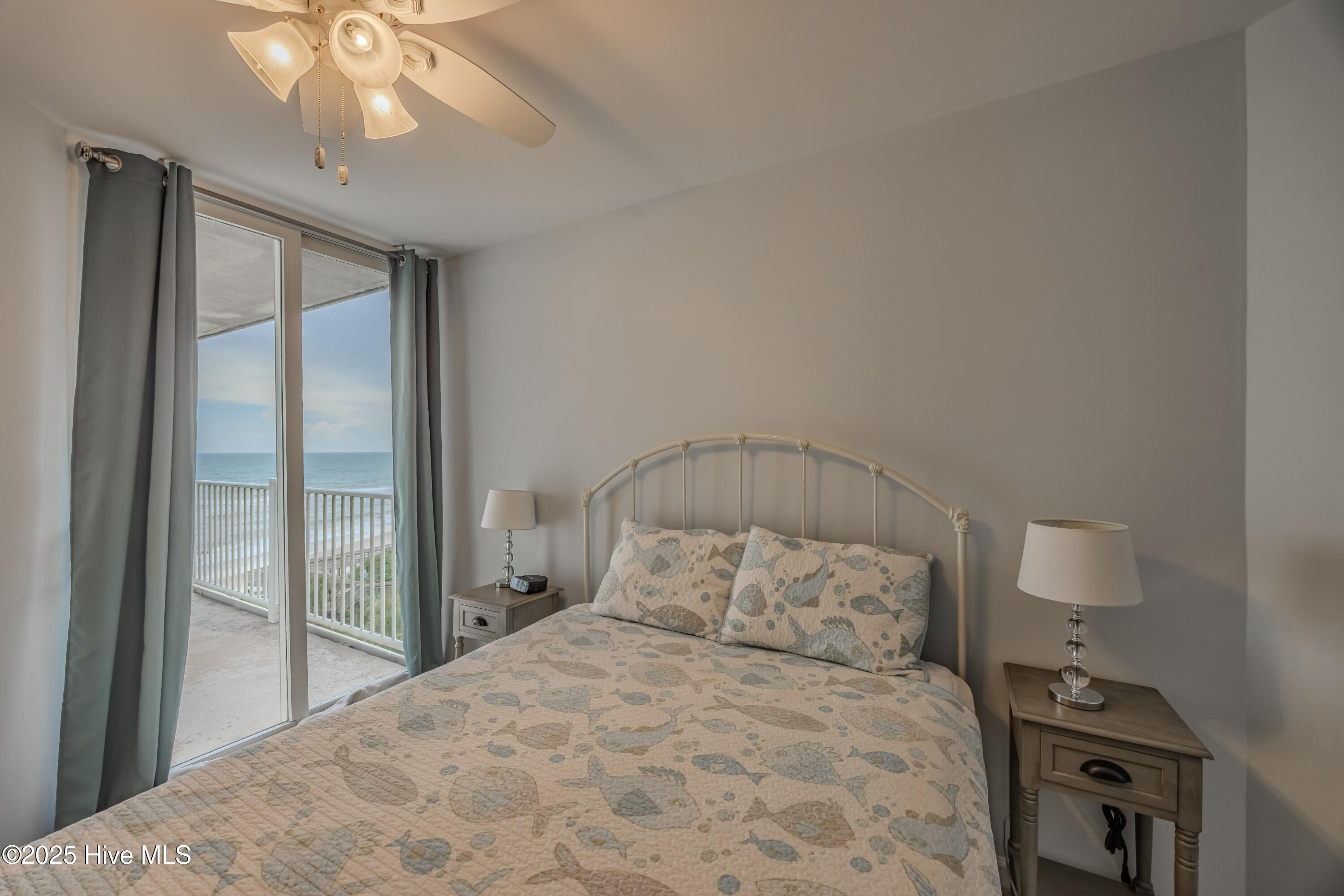 100520081 | Photo 15