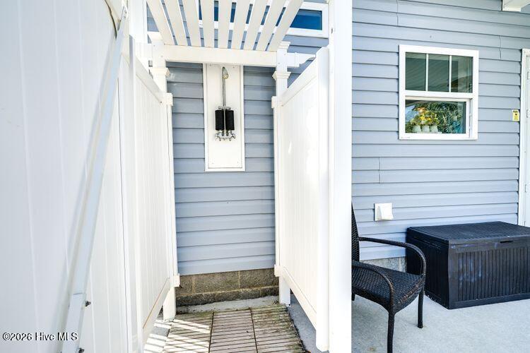 100559690 | Photo 21