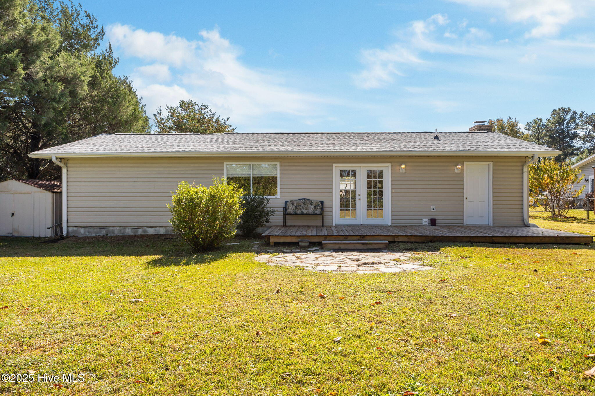 100515251 | Photo 41