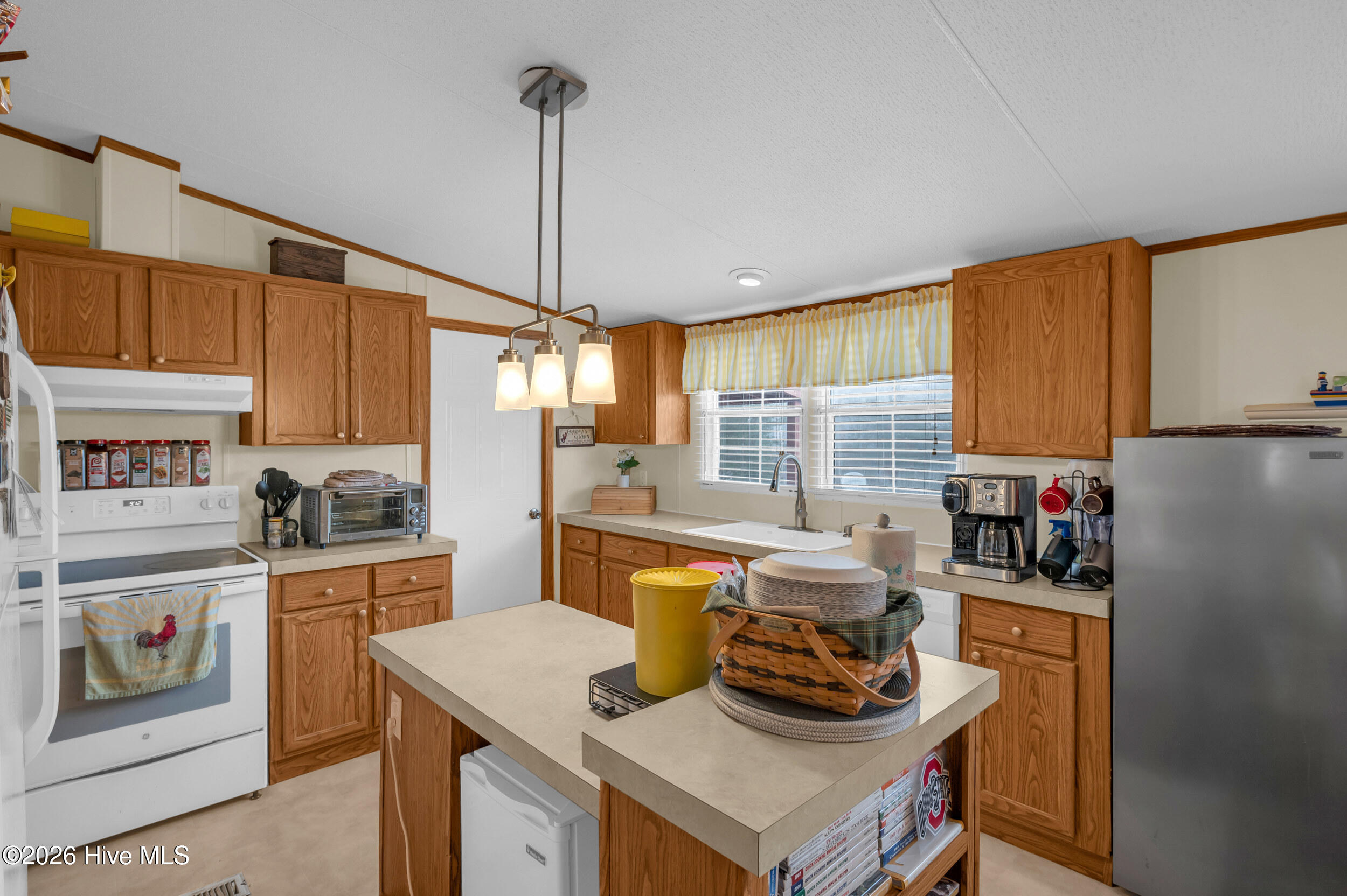 100550666 | Photo 13