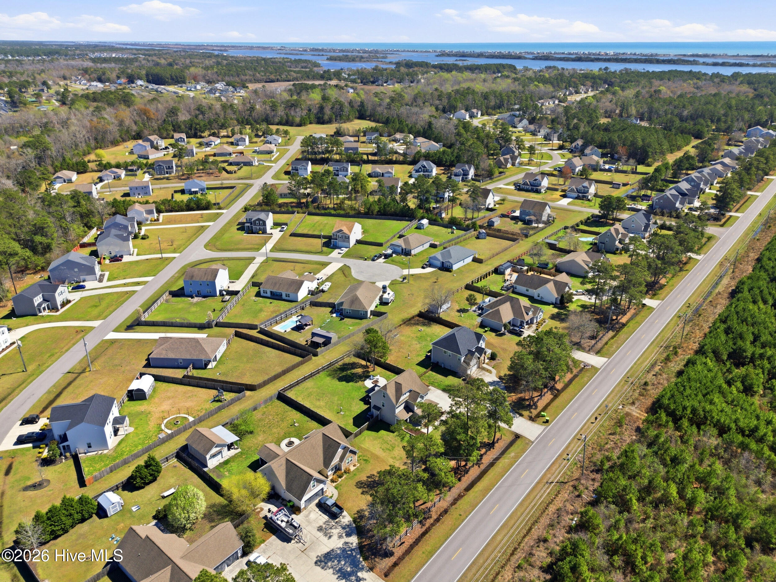 100561174 | Photo 54