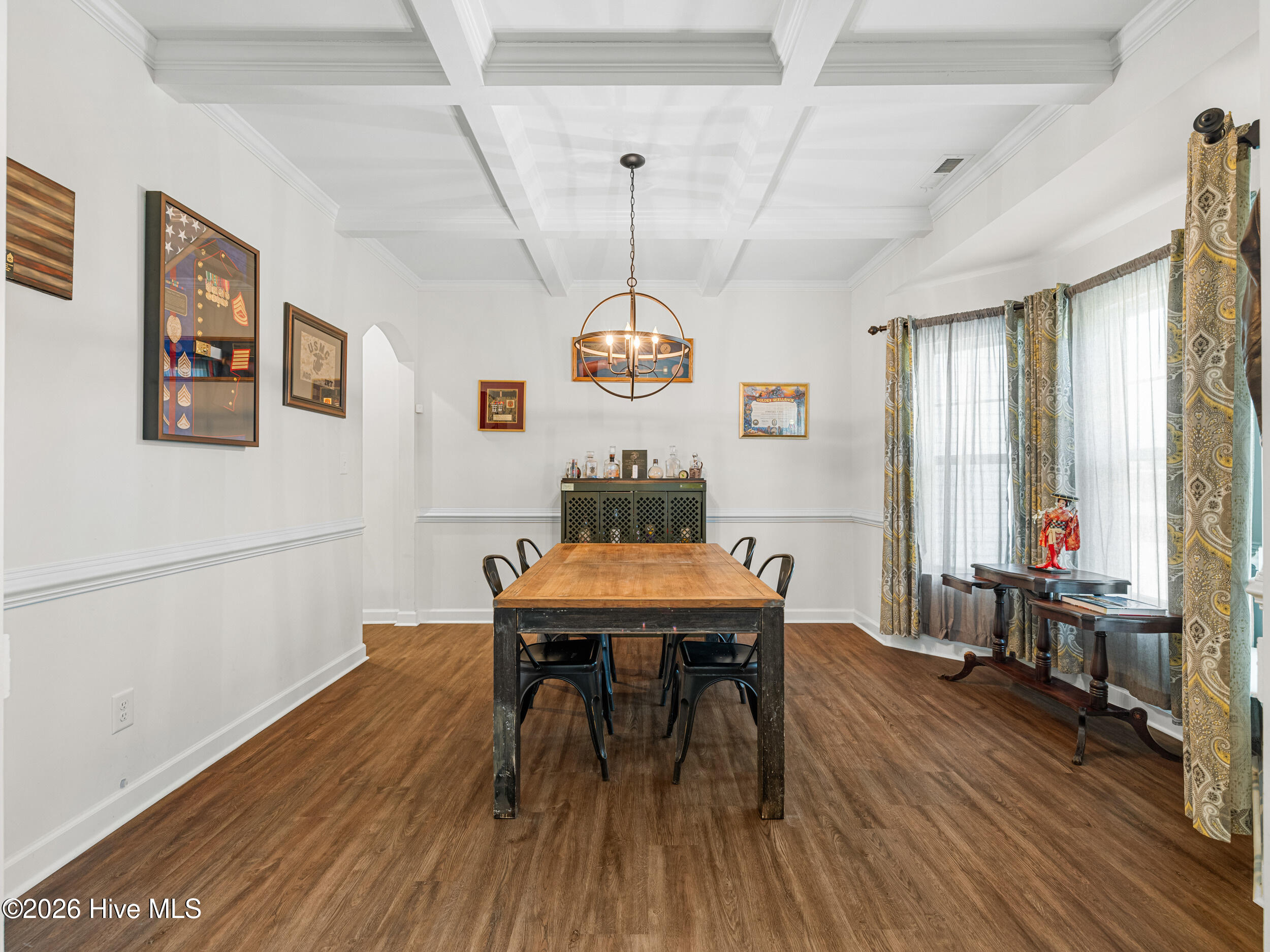 100570237 | Photo 20