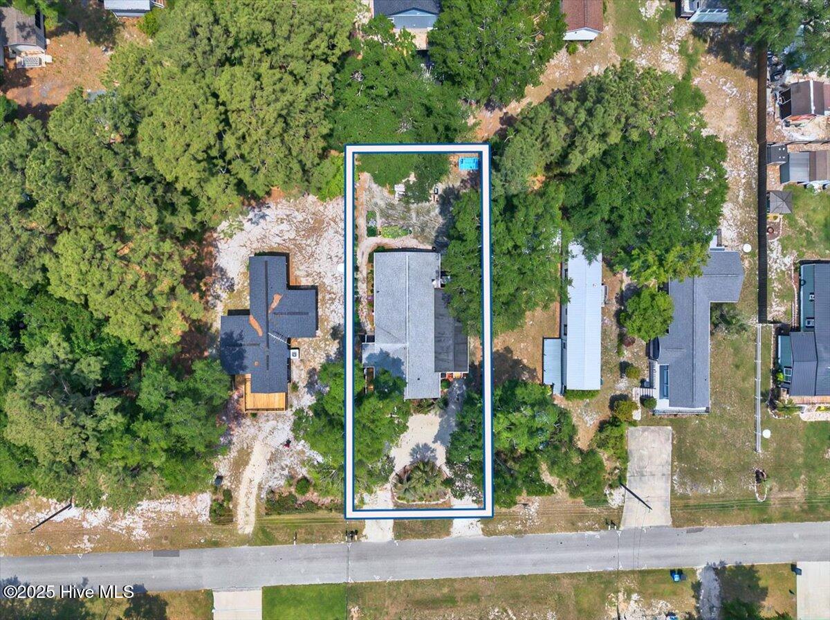 100555131 | Photo 36