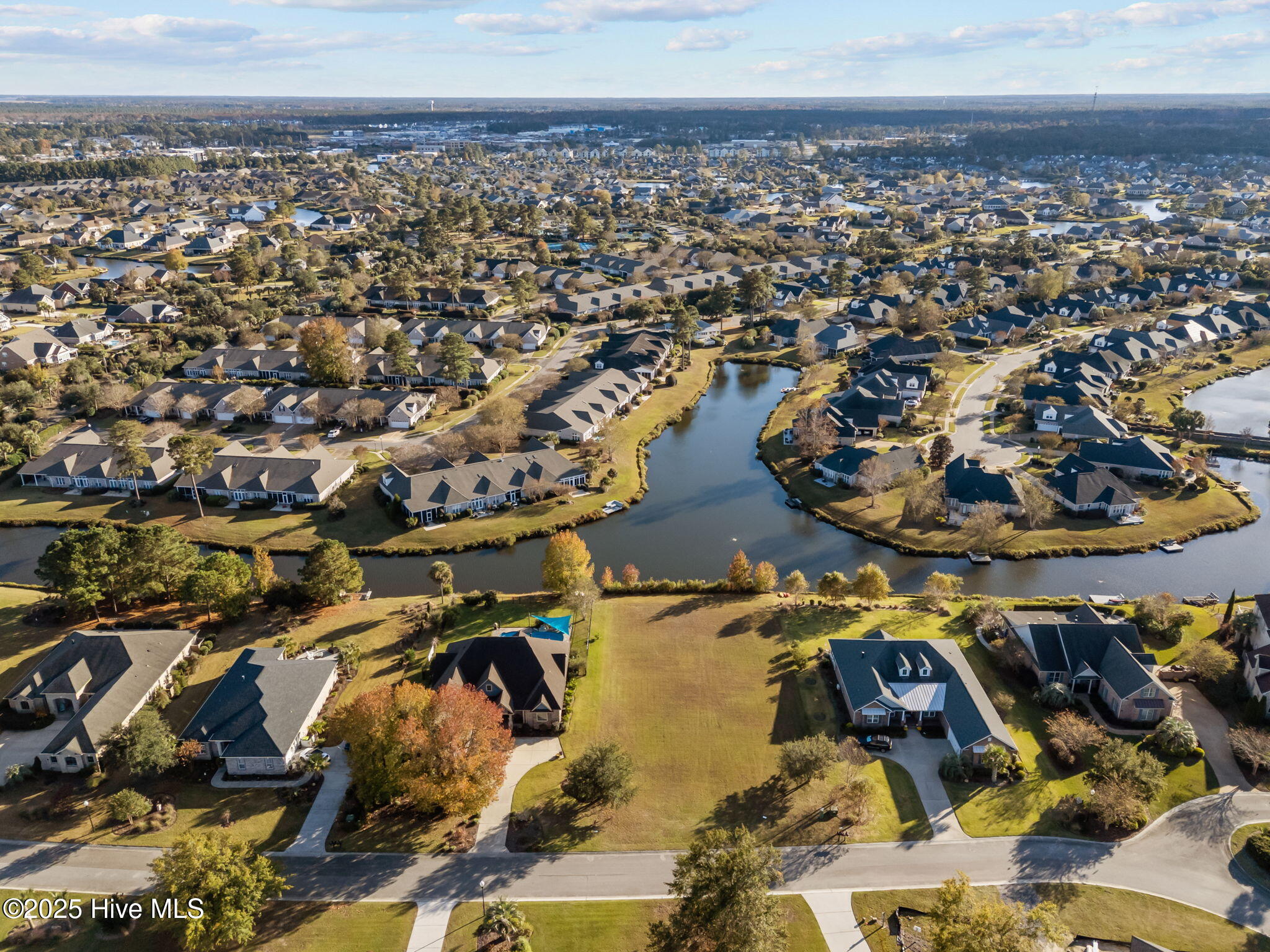 100540760 | Photo 11