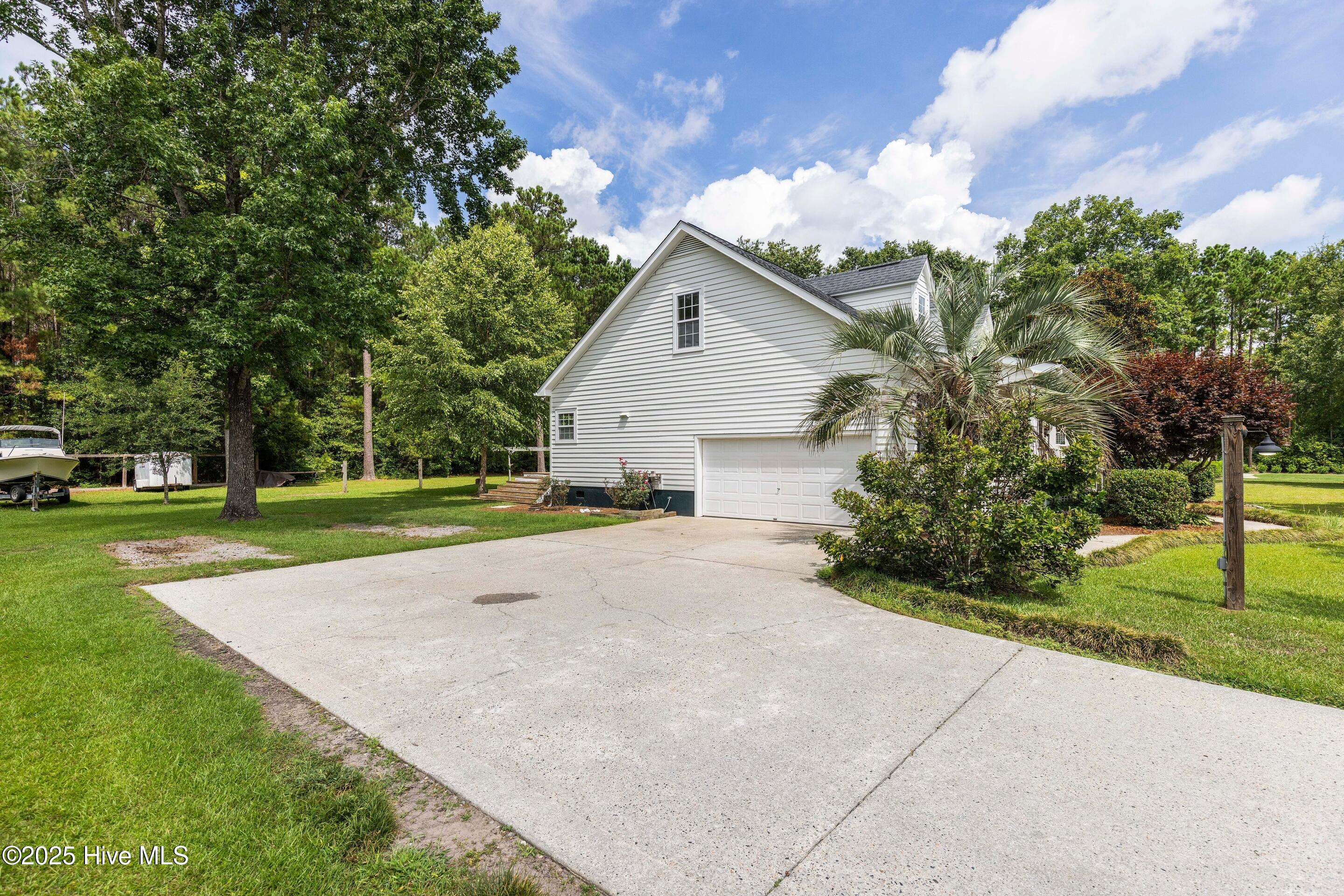 110 E Pointe Road, Rocky Point, NC 28457 – photo 7: mls-IMG_0648