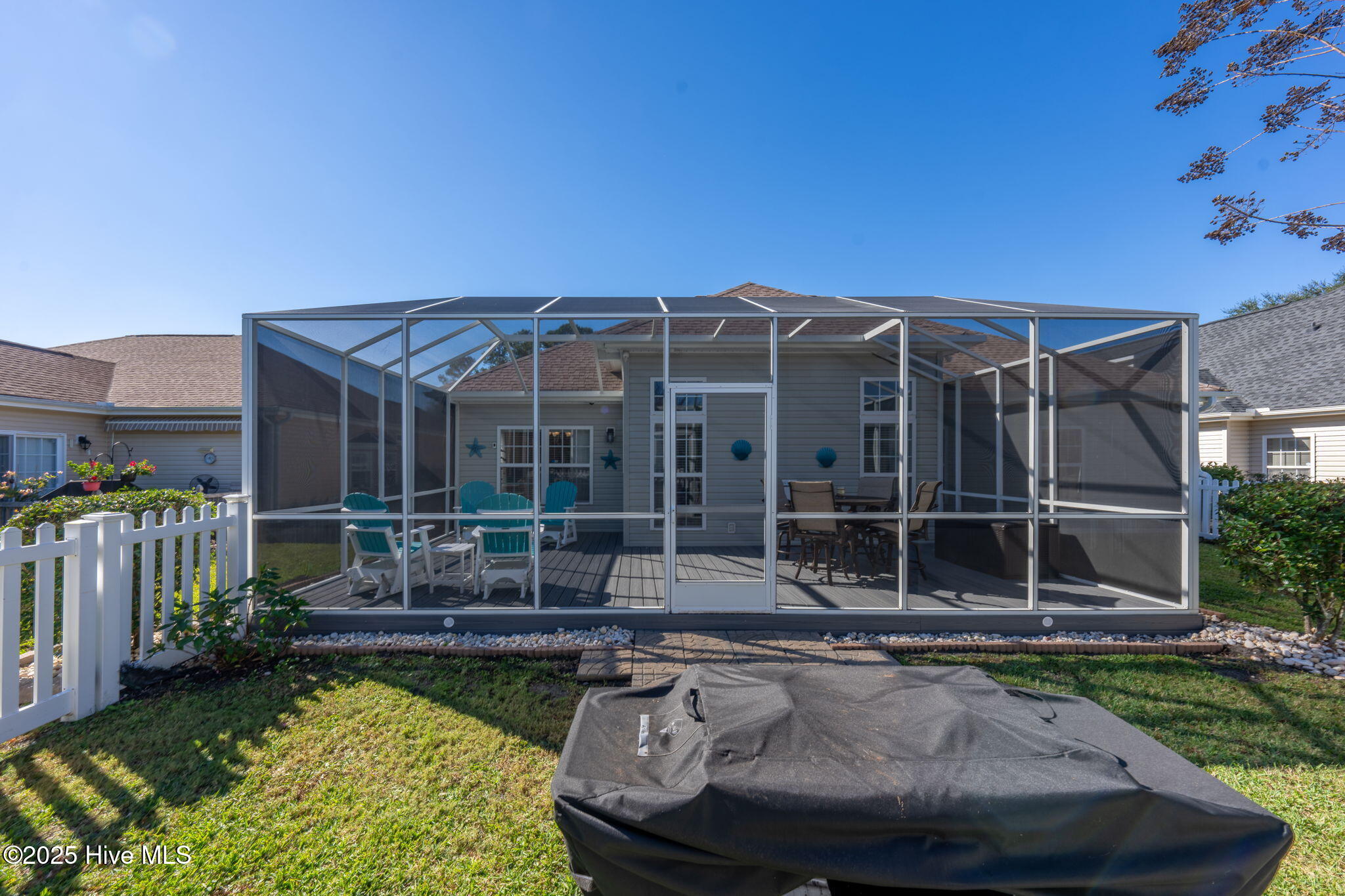 100528554 | Photo 34