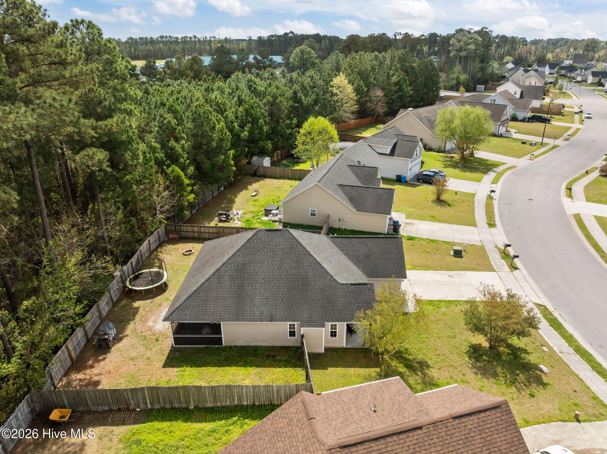 100565061 | Photo 52