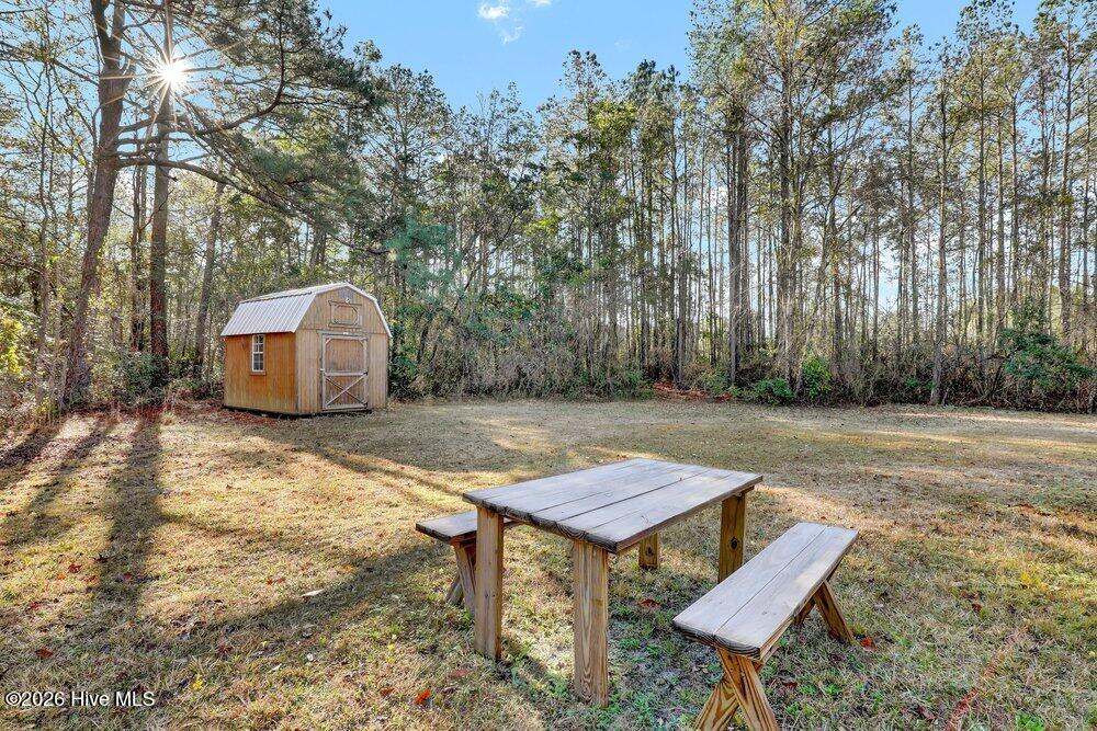 100560475 | Photo 28