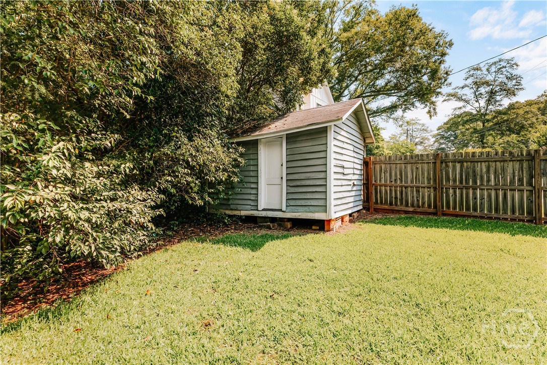 406 Sunset Drive