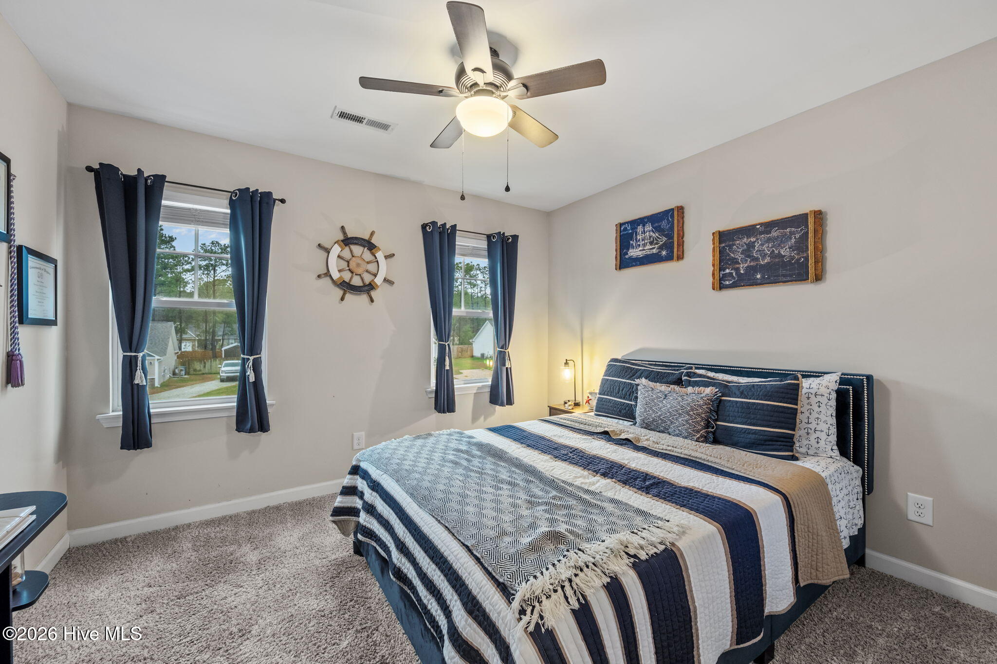 100558417 | Photo 14