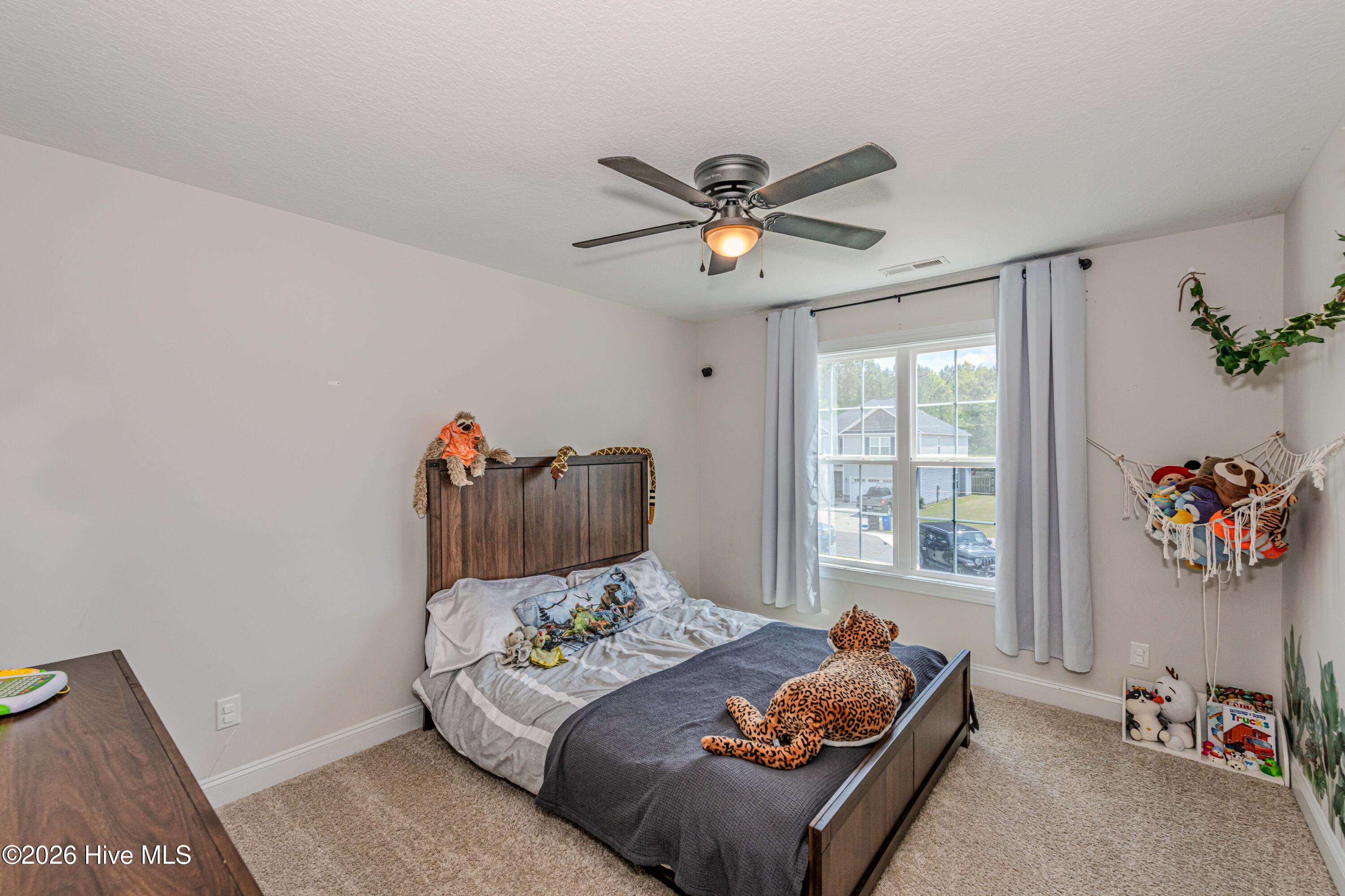 100570010 | Photo 62