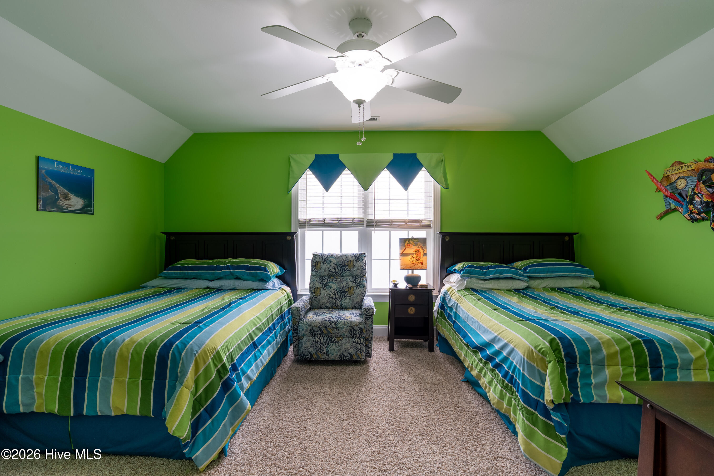 7037 7th Street, Surf City, NC, 28445