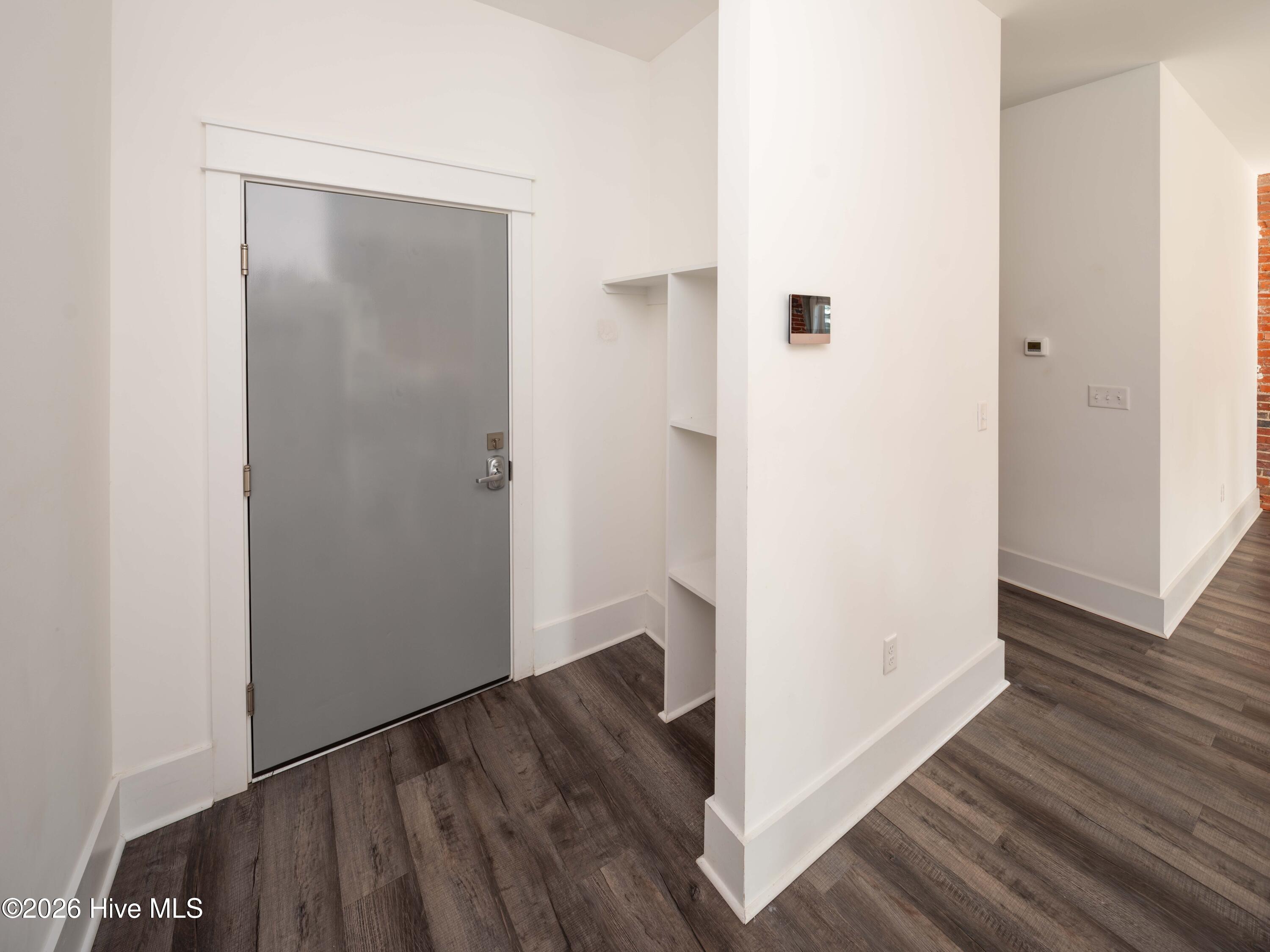 100549852 | Photo 18