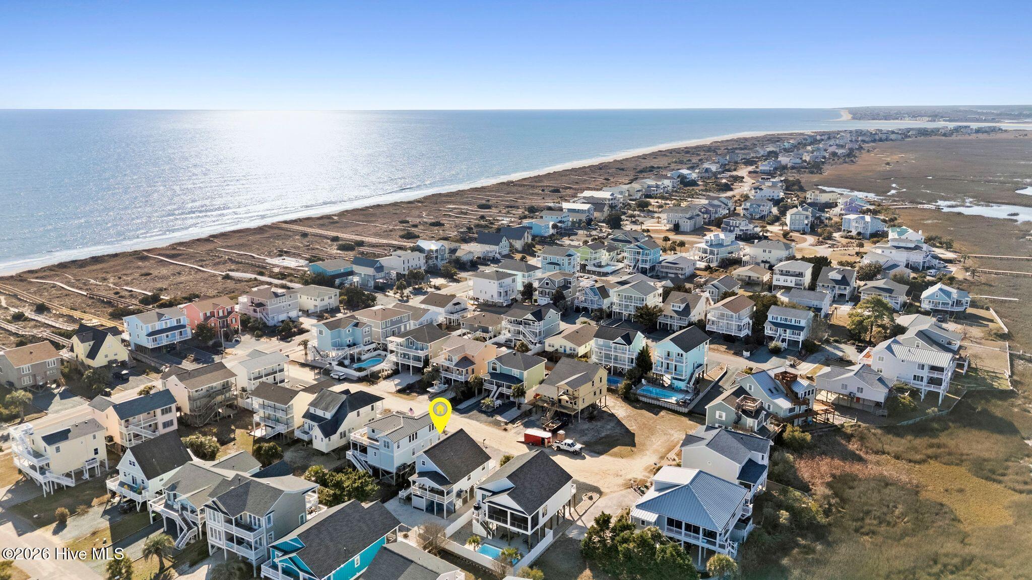 100552709 | Photo 65