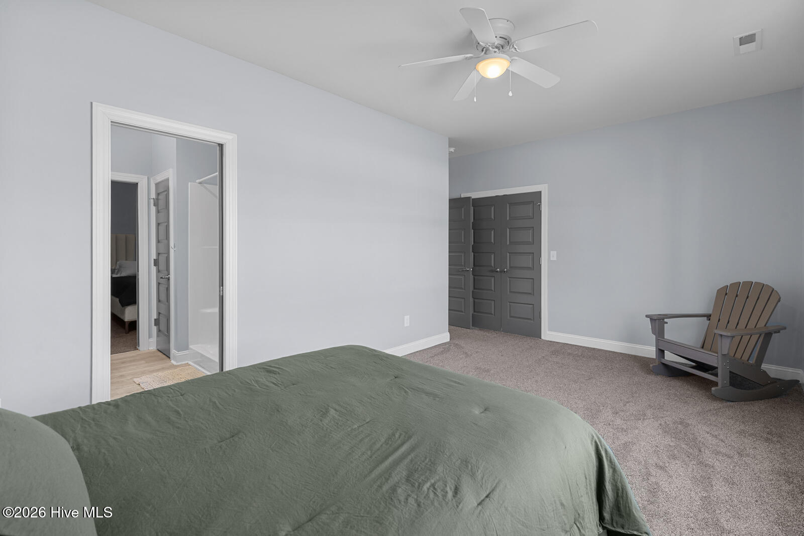402 King Richard Court,Jacksonville