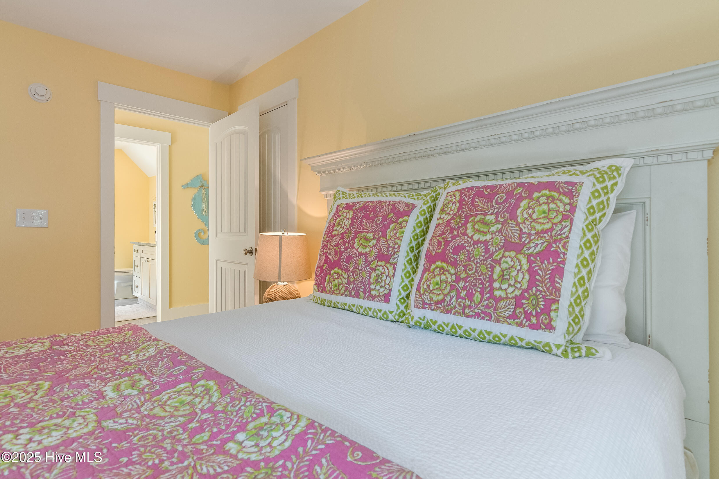 100545304 | Photo 28