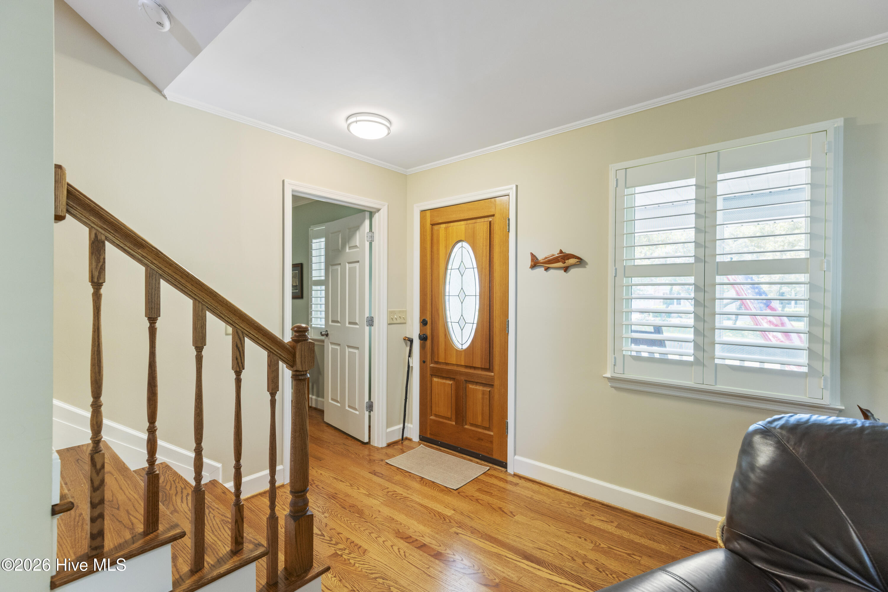 100569579 | Photo 34