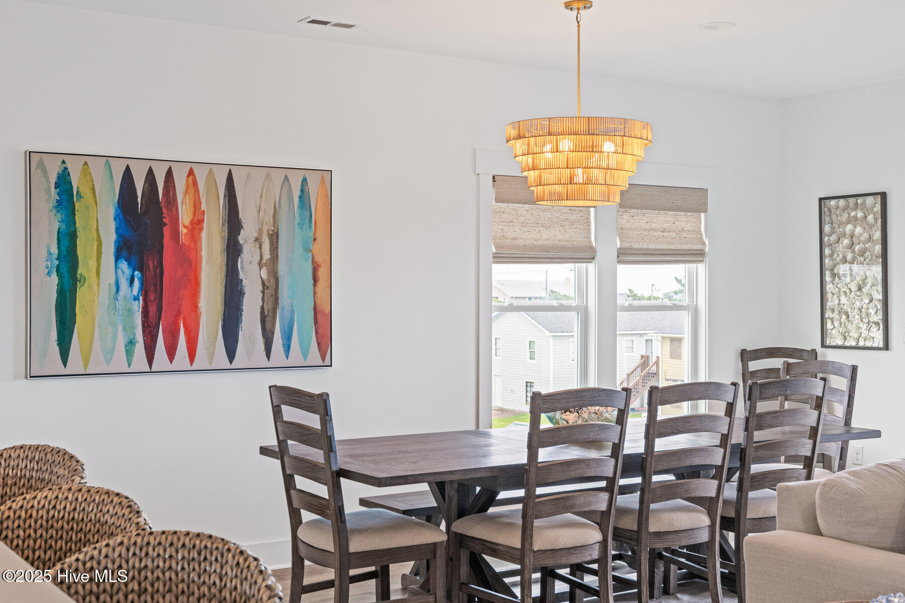 100523627 | Photo 12