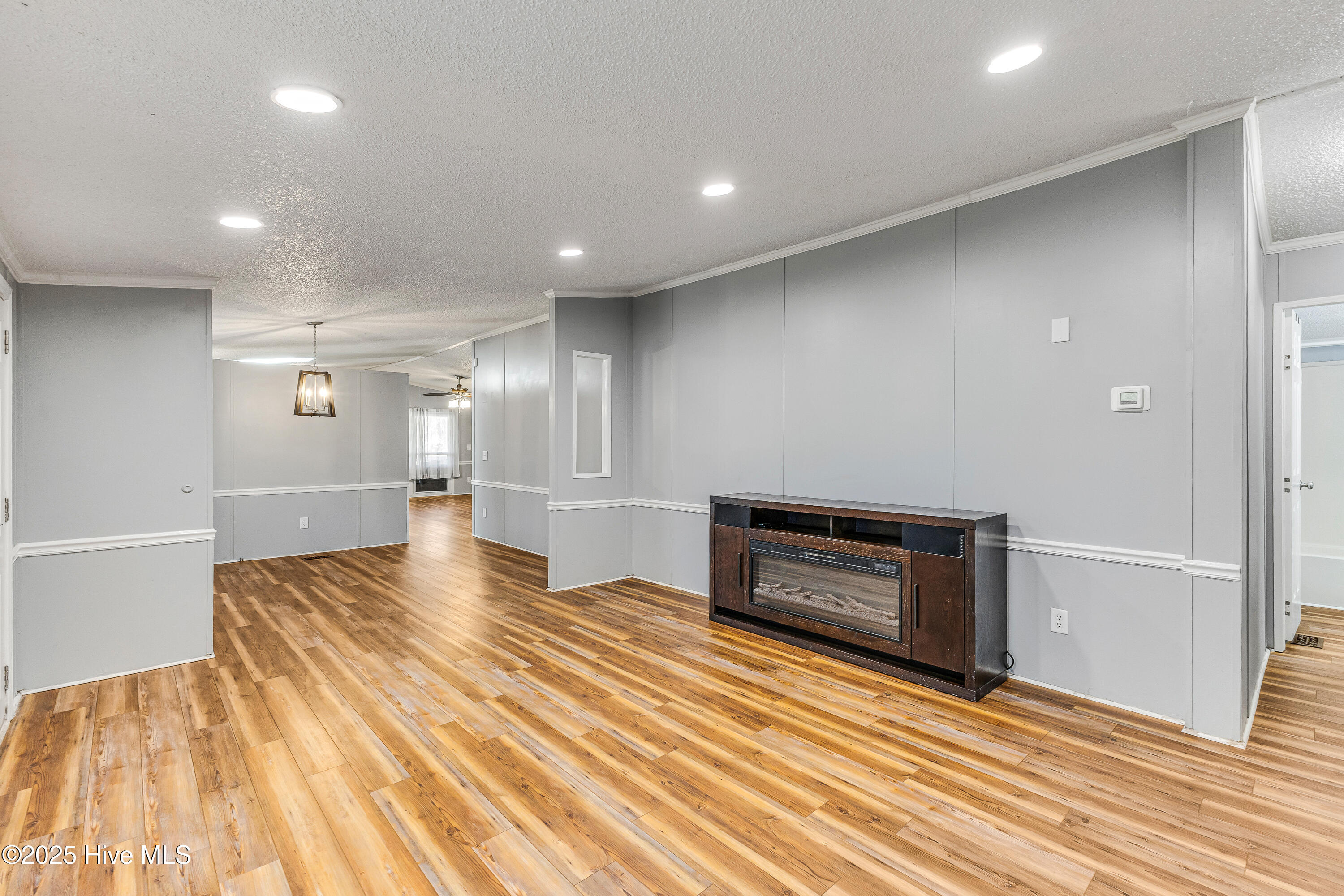 100539839 | Photo 10