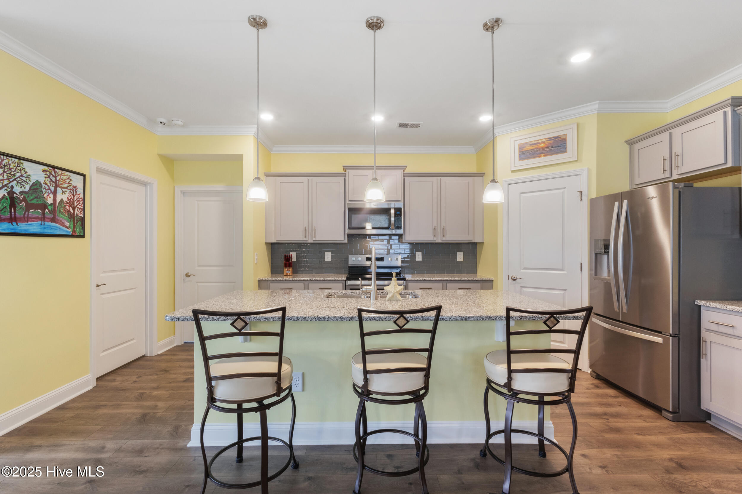 100532546 | Photo 17