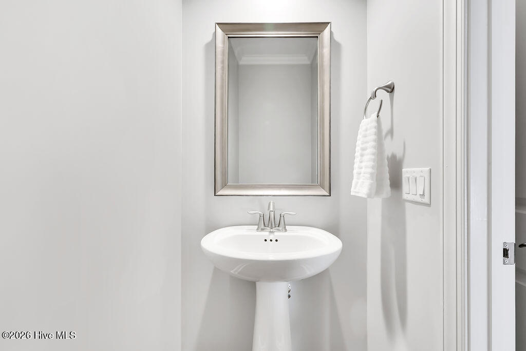 100555055 | Photo 28