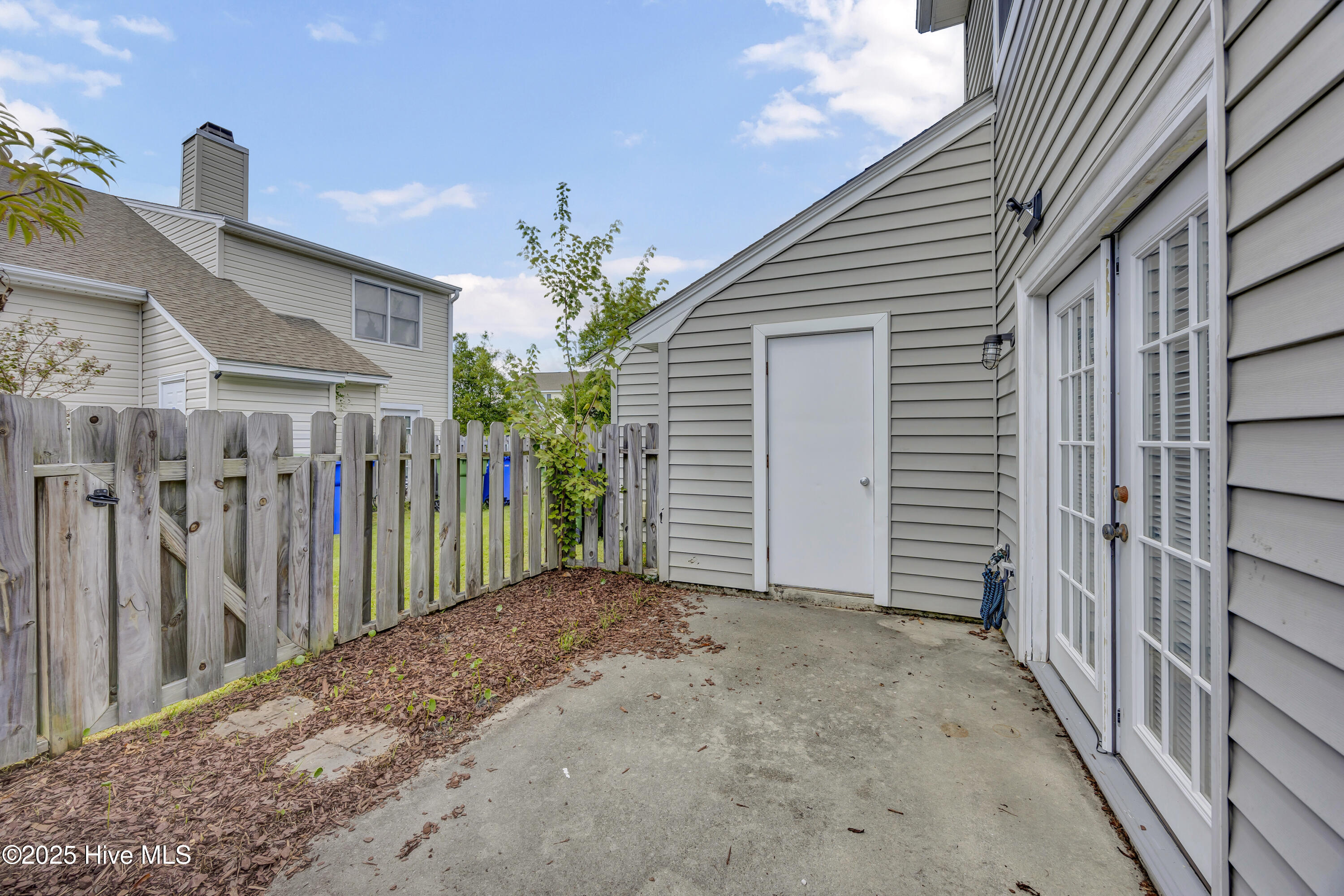 100531576 | Photo 15