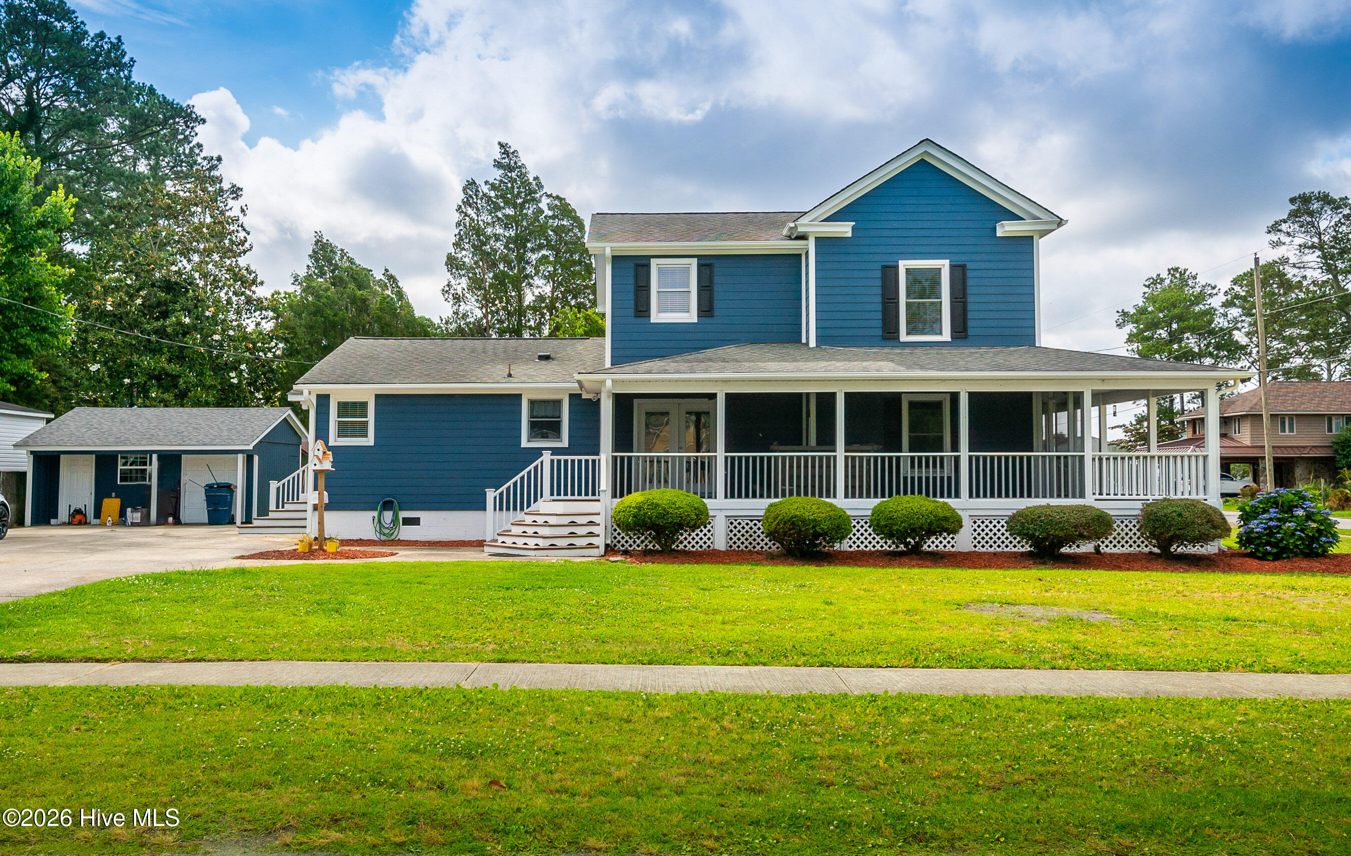 Homes for sale in Belhaven, NC | 519 E Water St, Belhaven, NC 27810 | MLS# 100553162