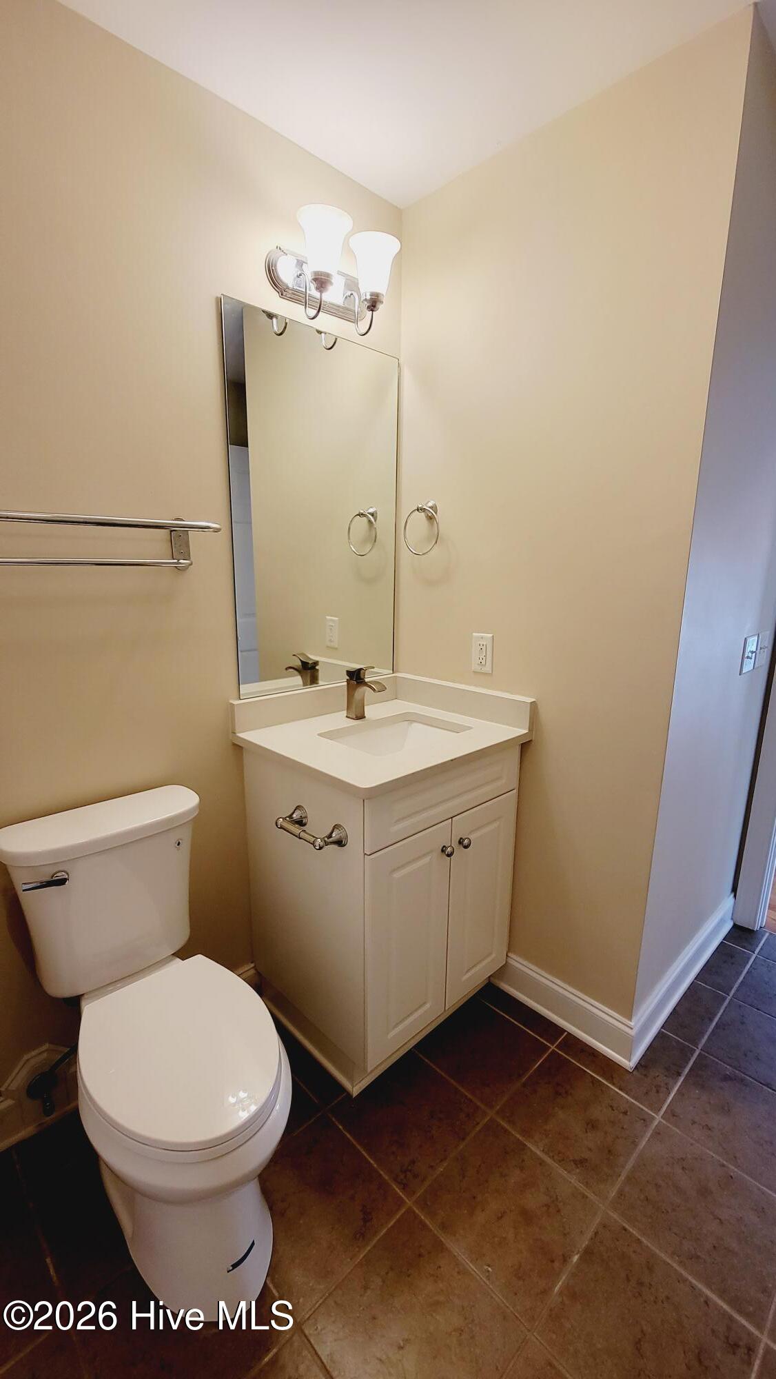 100569507 | Photo 19