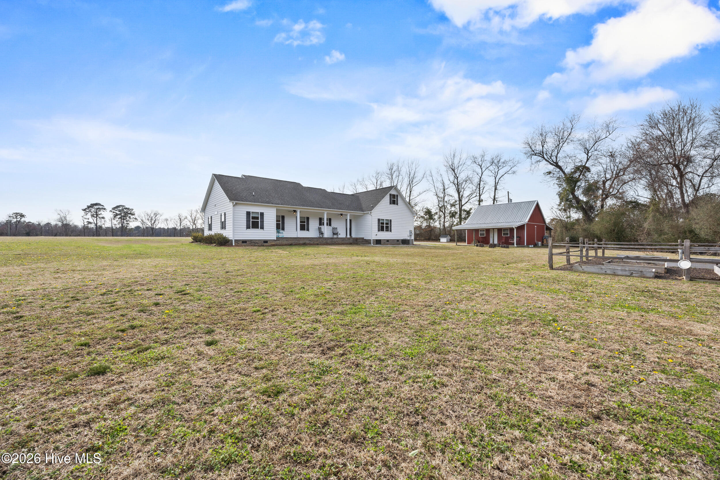 100556913 | Photo 39