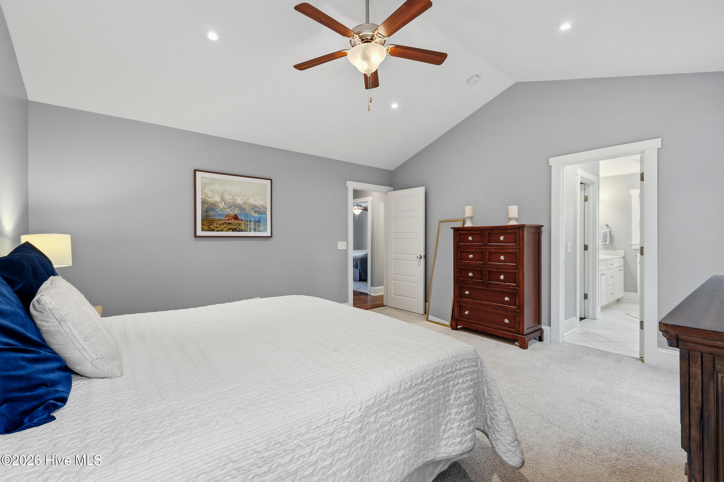 38 Pin Oak Court, Hampstead, NC, 28443