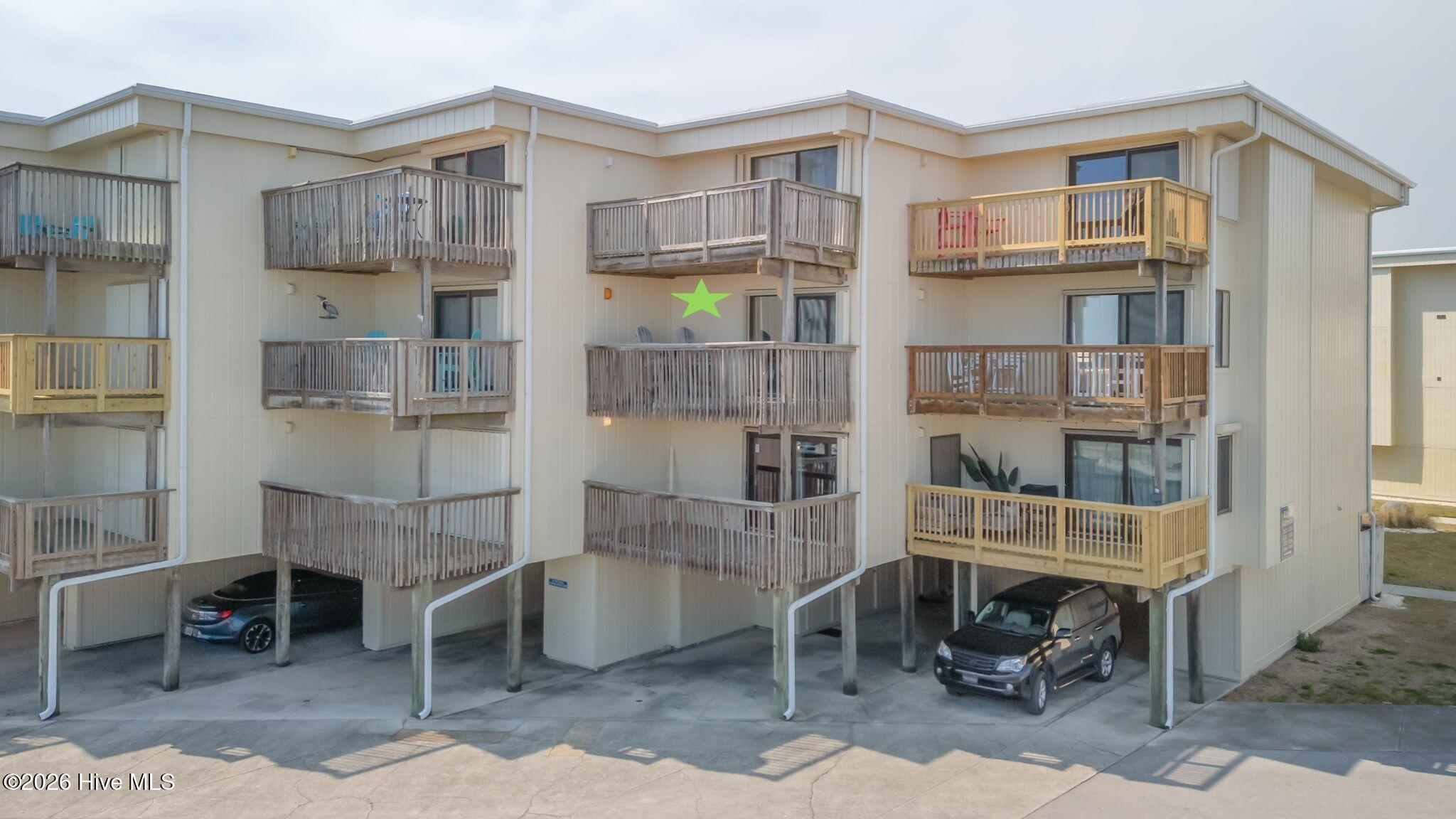 100516051 | Photo 45