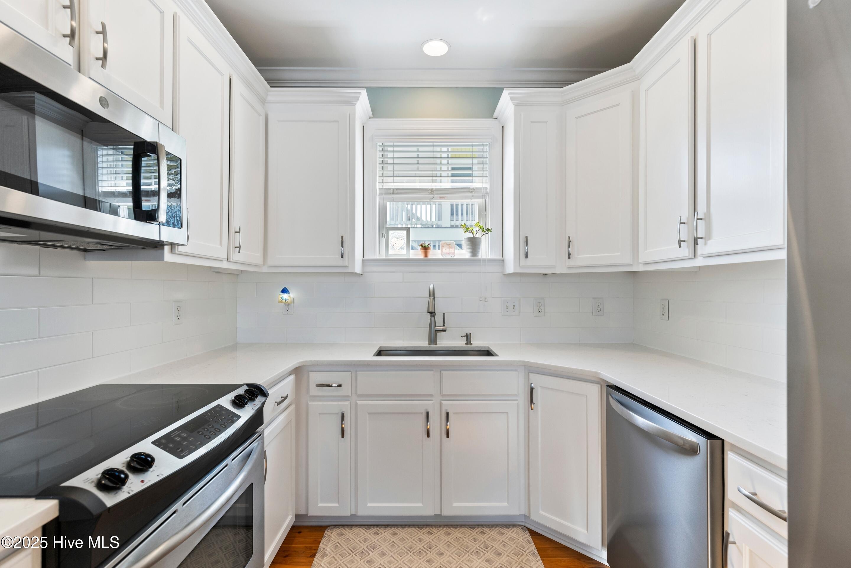 160 Seawatch Way, Kure Beach, NC 28449 – photo 15: mls-IMG_2059