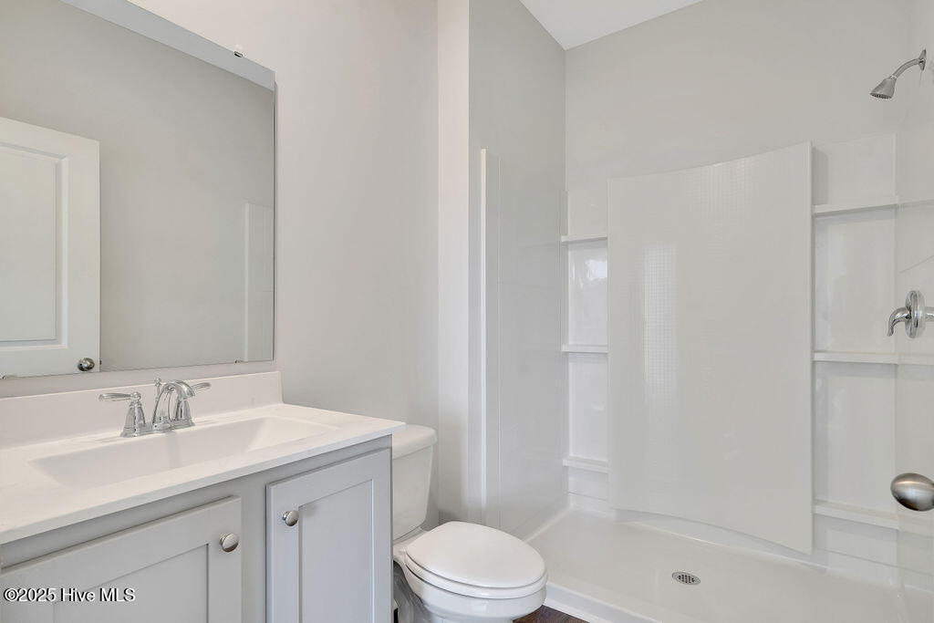 100546777 | Photo 16