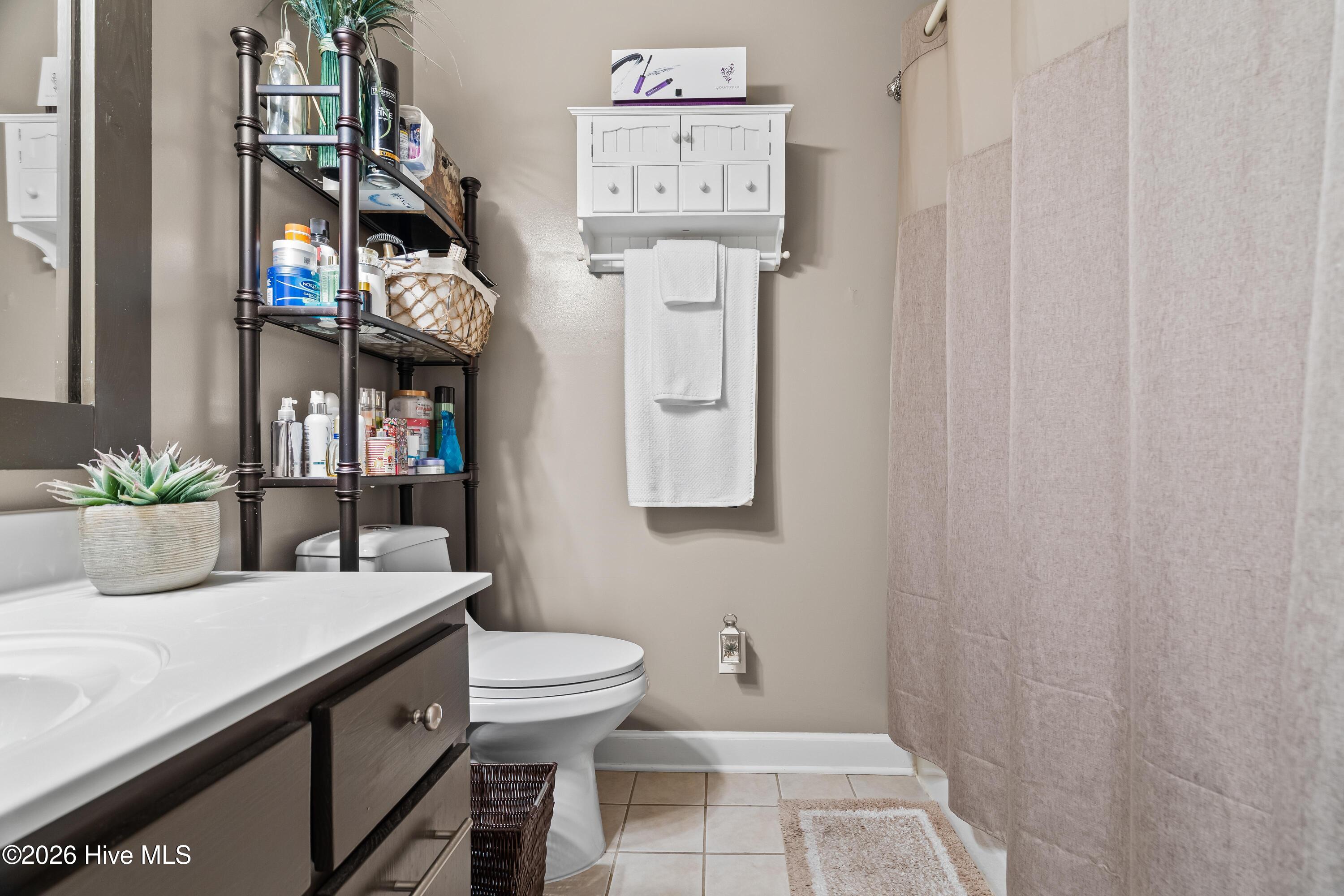 100550055 | Photo 44