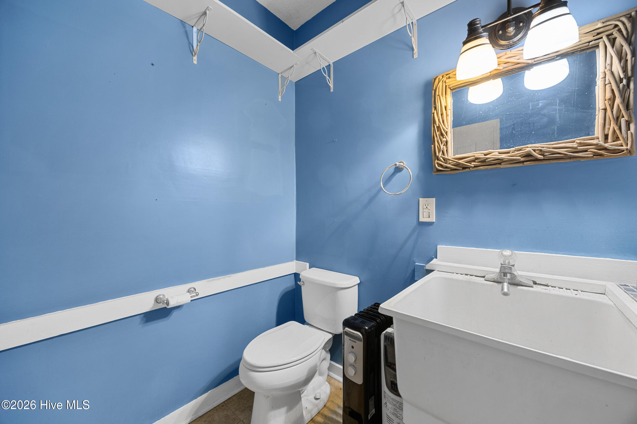 Shirley Johnson - MLS Number: 100558081