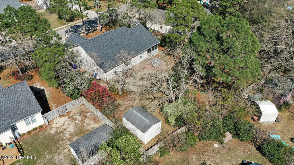 100560710 | Photo 39