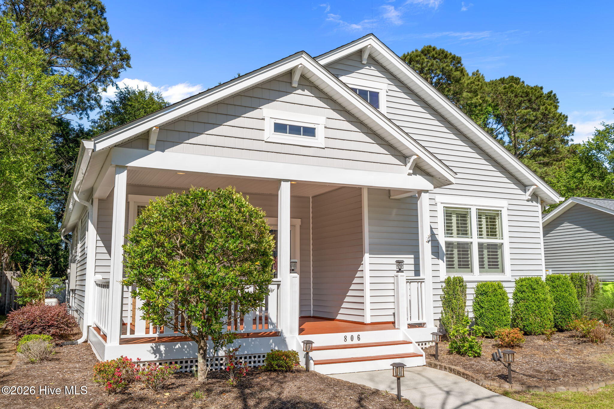 100569497 | Photo 41