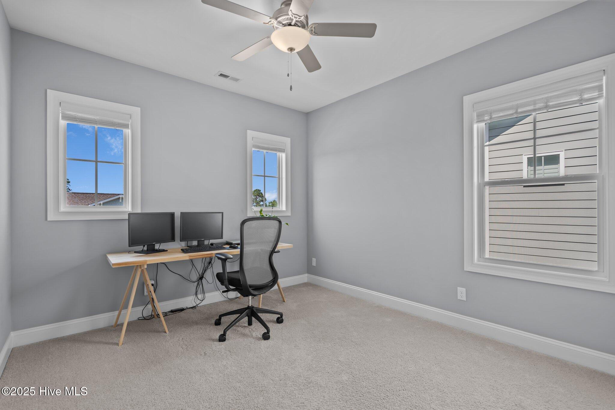 100515846 | Photo 33