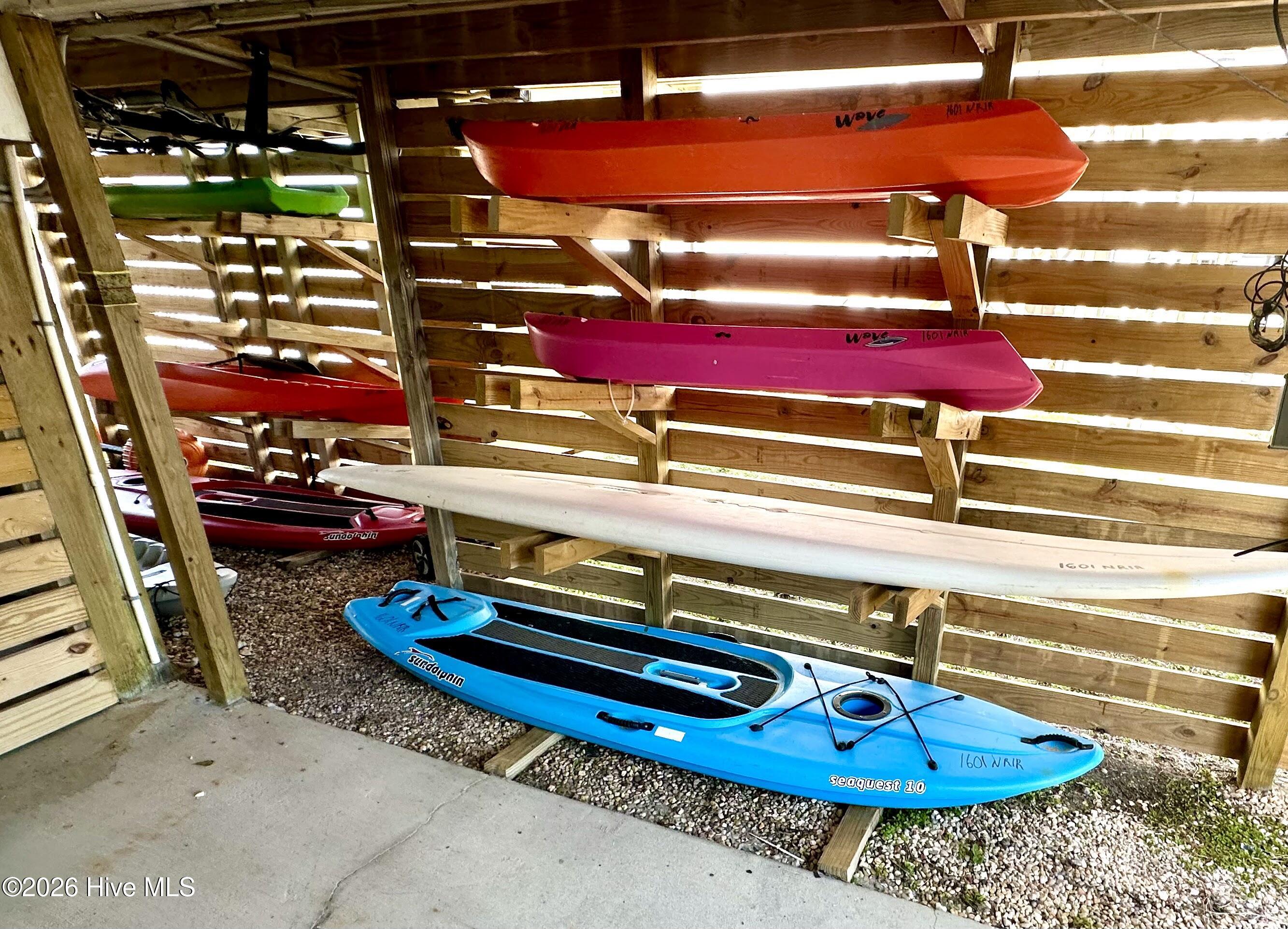 100550124 | Photo 72