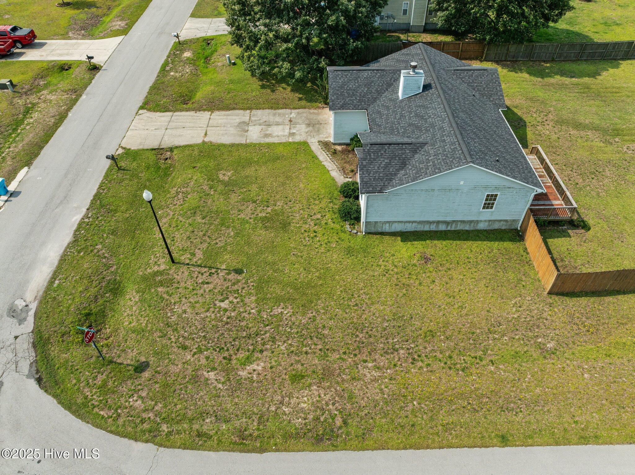 100533618 | Photo 31