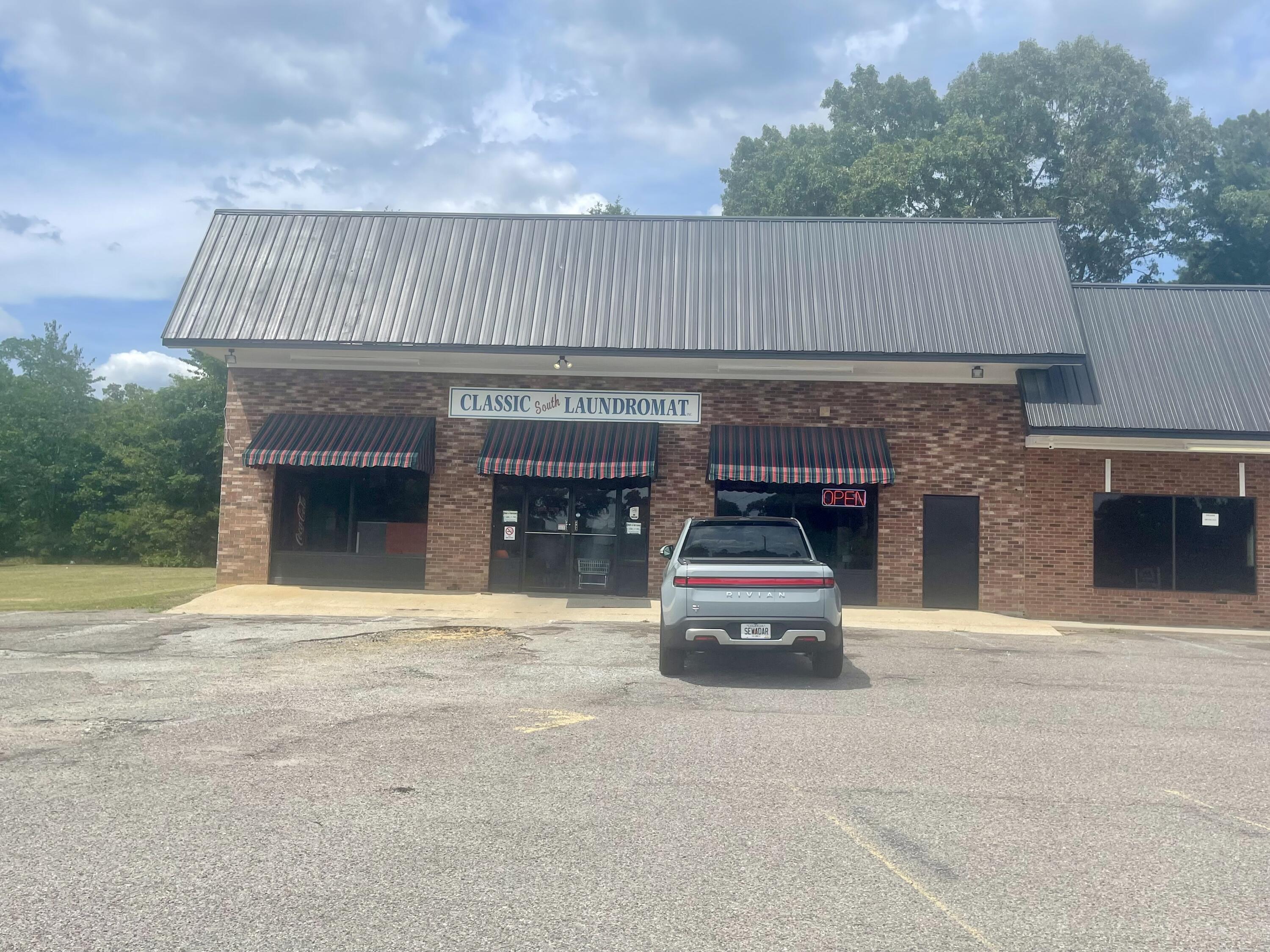 202 Thomson Hwy / Hwy 17 North, Wrens, GA, 30833