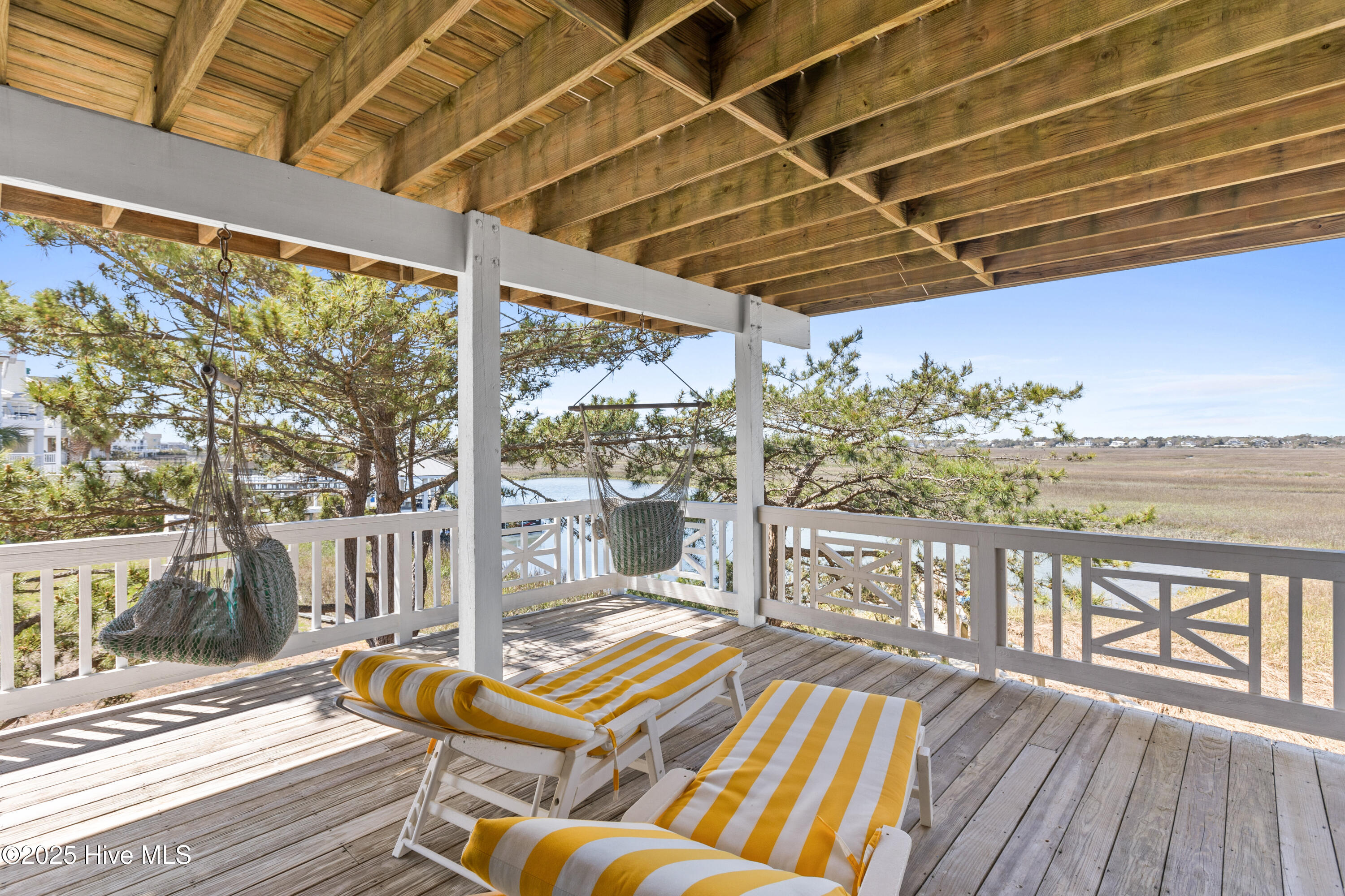 100497696 | Photo 39